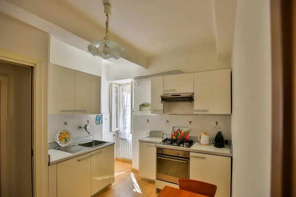Affittacamere Anna Michielini Riomaggiore Guest house